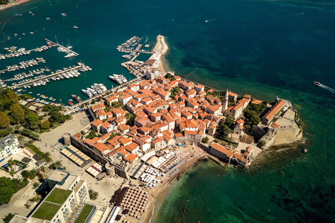 1/80 sec at f/2.2, ISO 100